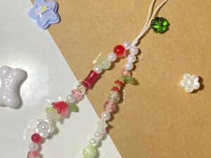 🍒 Crimson Leaf – Đậm đà và không ngại nổi bật